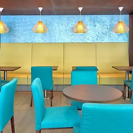 Hotel Ralitsa Aquaclub 4*