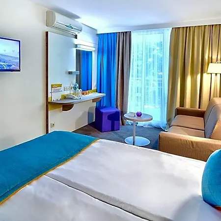 Ralitsa Aquaclub 4*