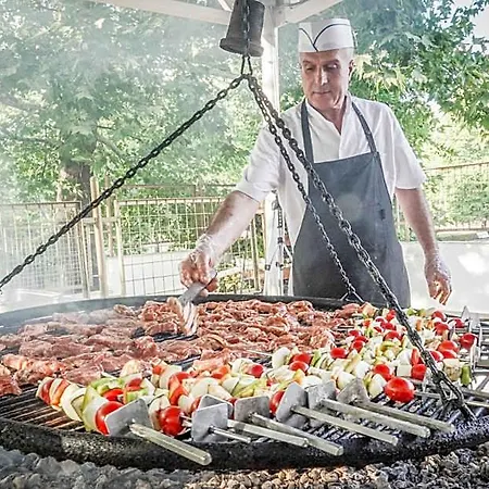 Ralitsa Aquaclub 4*